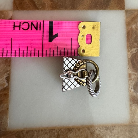 Brighton, handbag charm - Picture 5 of 6